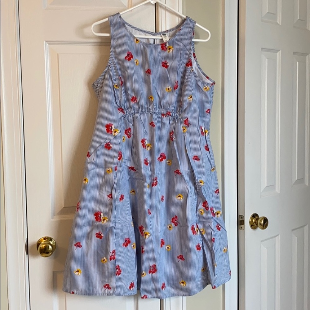 Spring maternity dress